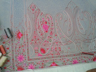 Manufacturers Exporters and Wholesale Suppliers of Shawl Resham Bareilly Uttar Pradesh